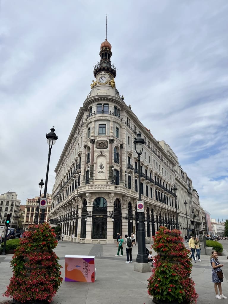 Sites and experiences Madrid- Four Seasons hotel, Flamenco Night, Prado Museum