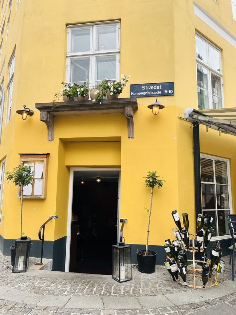 Restaurant in Copenhagen old city center